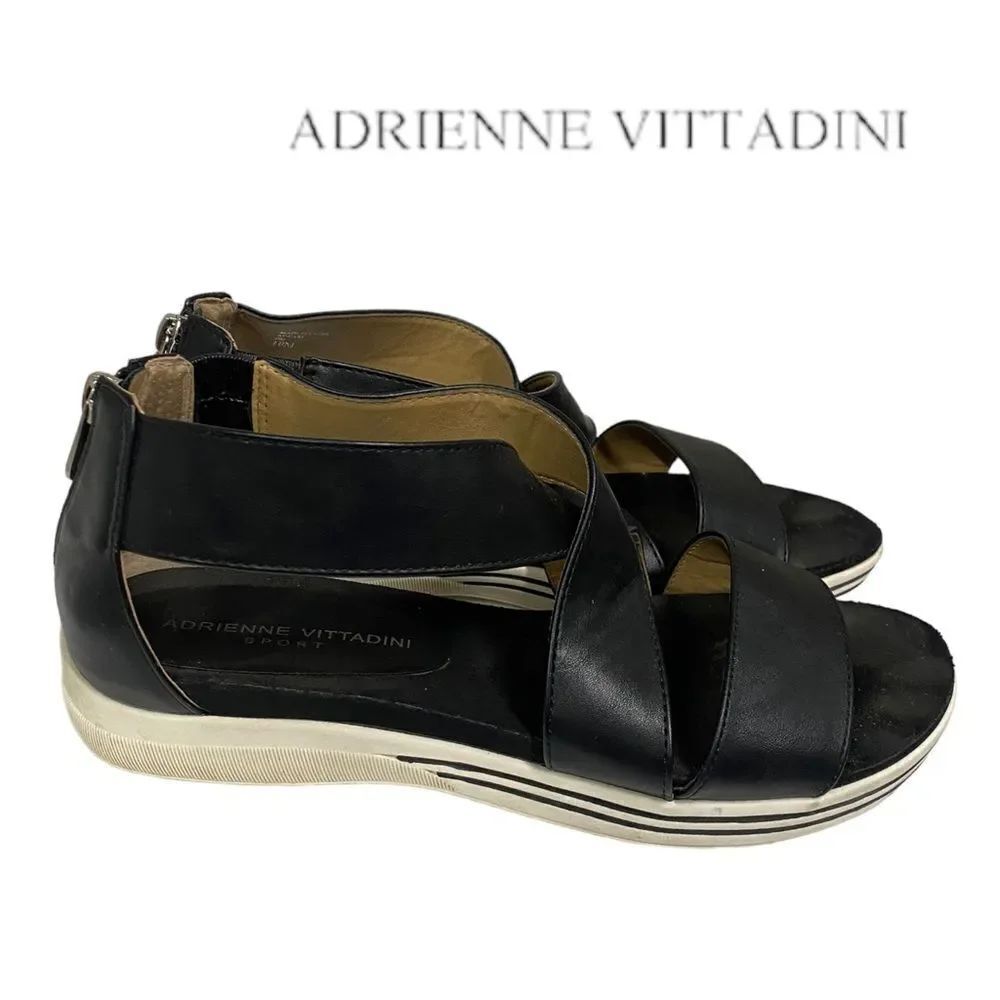 ADRIENNE VITTADINI Cary Black Leather Sport Sandals 10
